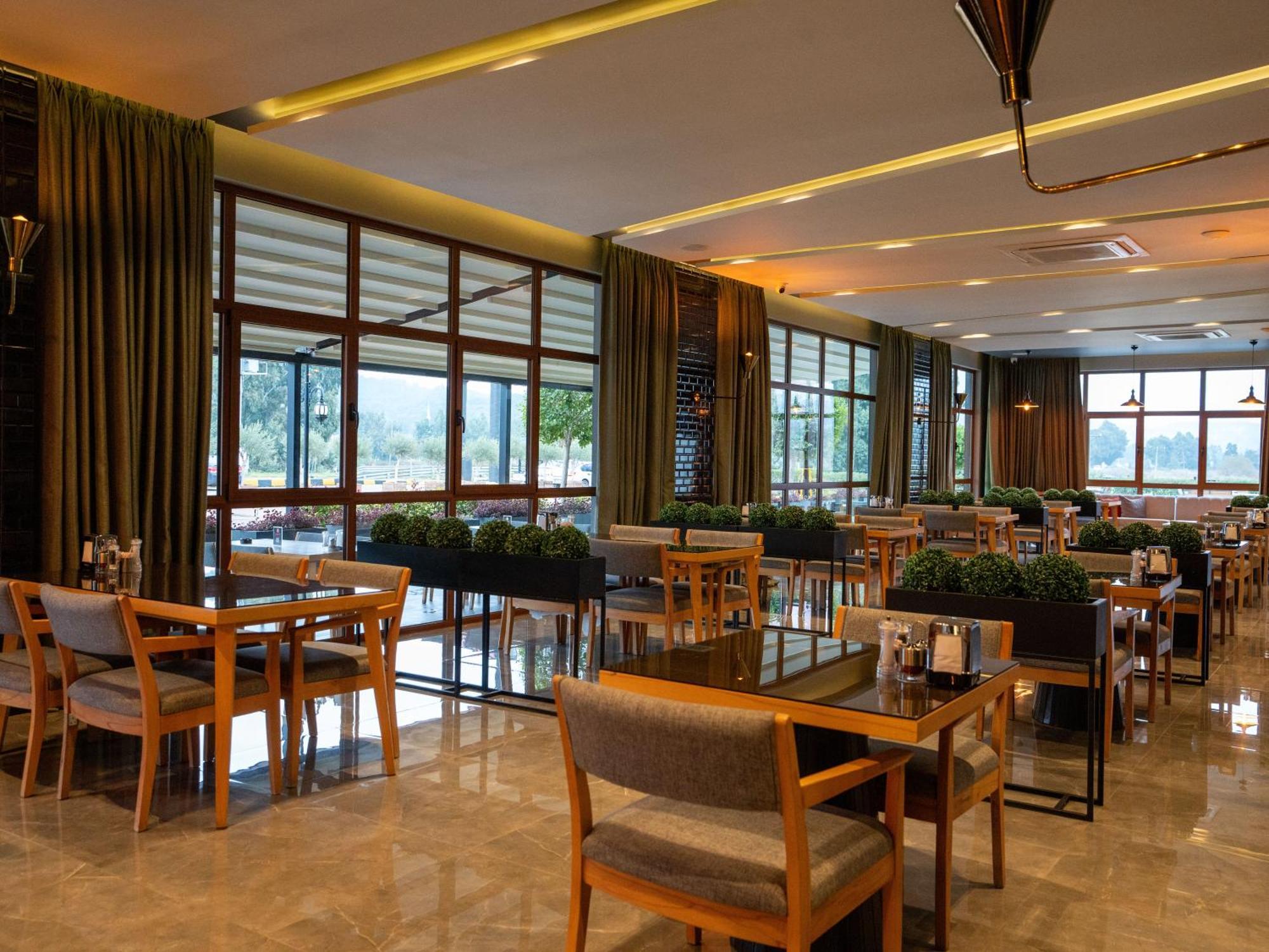 Ula Calcalar Suit Hotel المظهر الخارجي الصورة